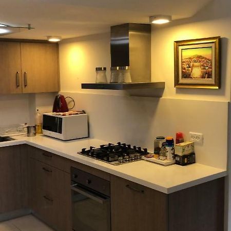 29 Efraim Street Apartment 모딘 외부 사진