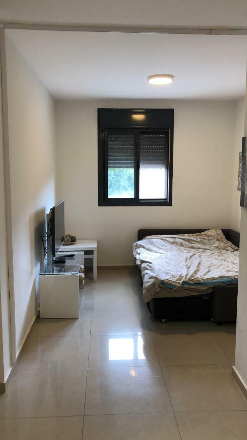 29 Efraim Street Apartment 모딘 외부 사진