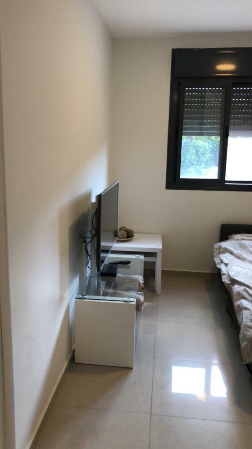29 Efraim Street Apartment 모딘 외부 사진