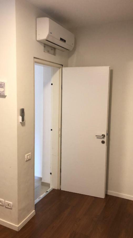29 Efraim Street Apartment 모딘 외부 사진